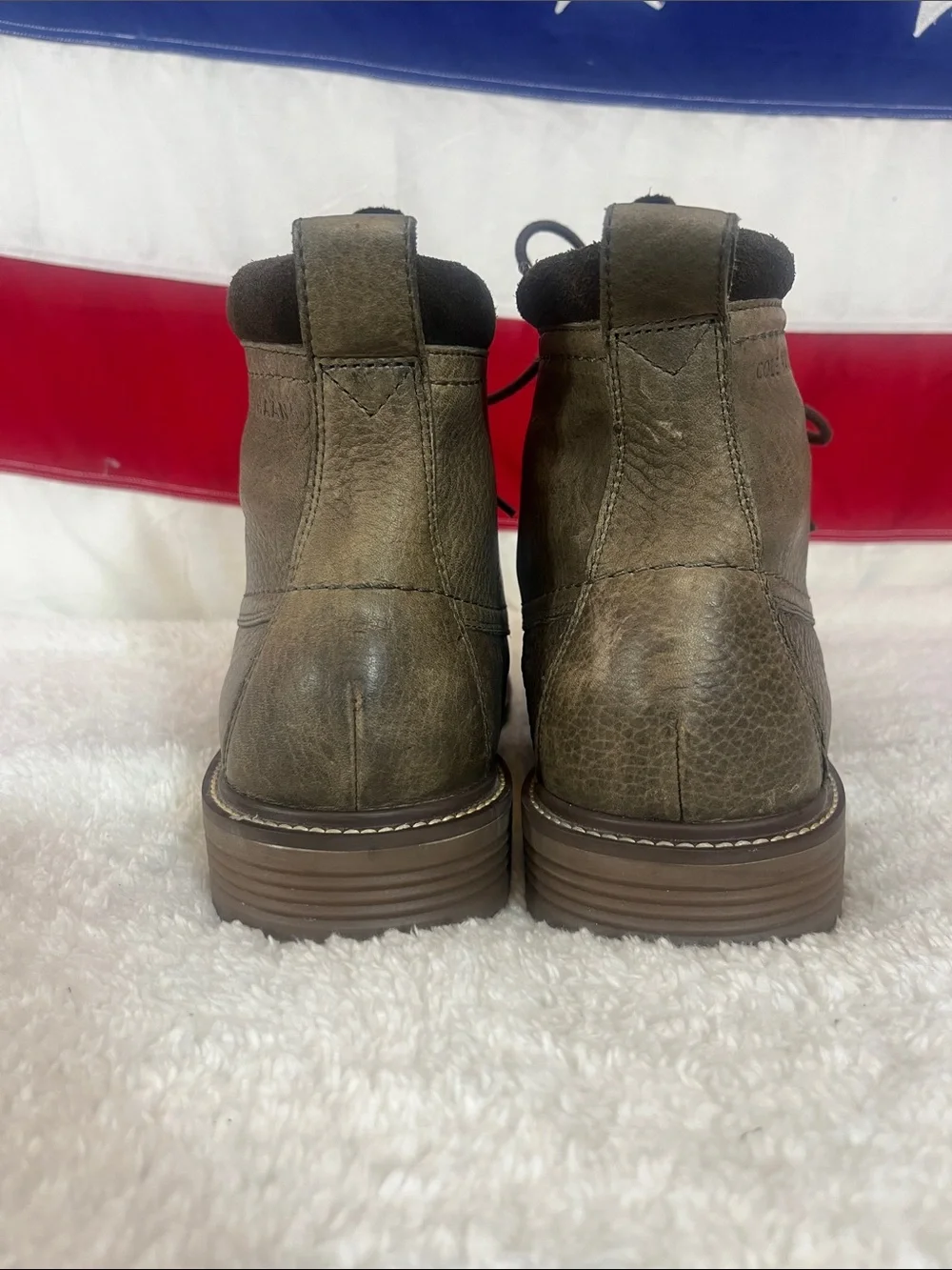 Cole Haan Men's Olive/Tan Leather Chukka Lace-Up Boots